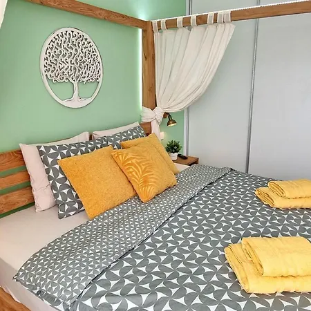 Vista Faro By Interhome